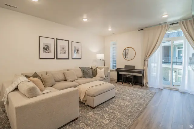 461 E 690 S #127, Clearfield, UT 84015 - #1