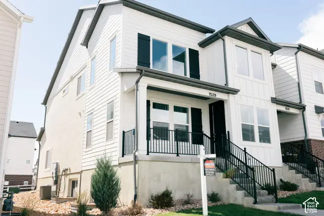 1529 W Skyline Dr, Saratoga Springs, UT 84045 - #3