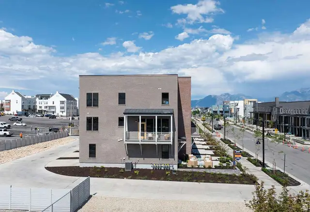 5342 W Center Field Dr S, South Jordan, UT 84009 - #2