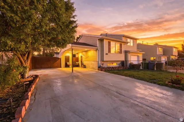 1466 W Twin Oaks Dr S, West Jordan, UT 84088 - #1