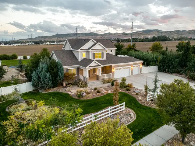 3371 W Oxfordshire Dr, Bluffdale, UT 84065 - #2