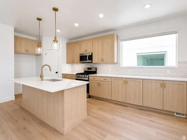 6704 S Vaughn Ln #26, Midvale, UT 84047 - #3