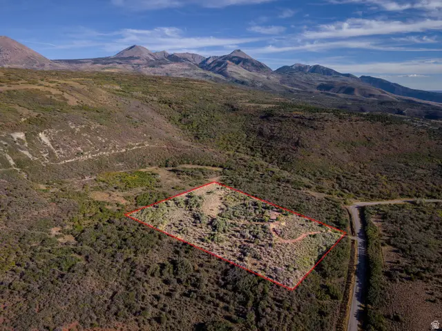 7273 S Loop Rd, Moab, UT 84532 - #1