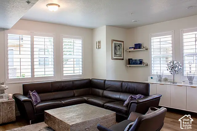 8355 S Sky Mirror Ln #101, Midvale, UT 84047 - #3