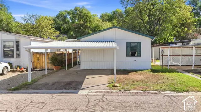 33 E Tiny Wood Dr S, Sandy, UT 84070 - #1