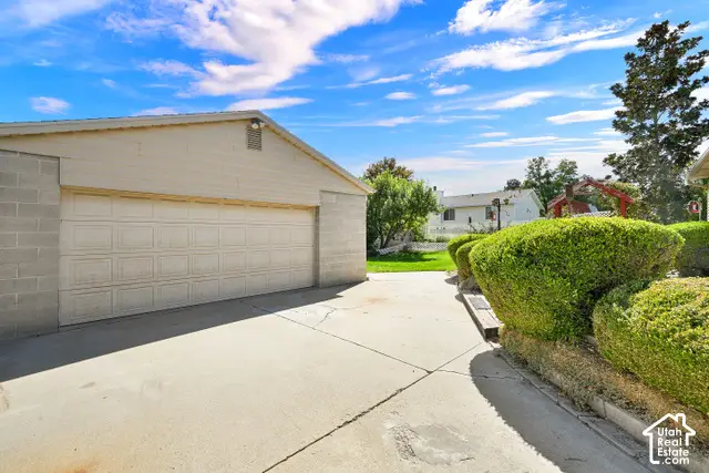 3733 S Deann Dr, West Valley City, UT 84128 - #2