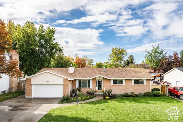 1556 E Petunia Way S, Sandy, UT 84092 - #1