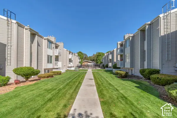 875 E Arrowhead Ln #13, Murray, UT 84107