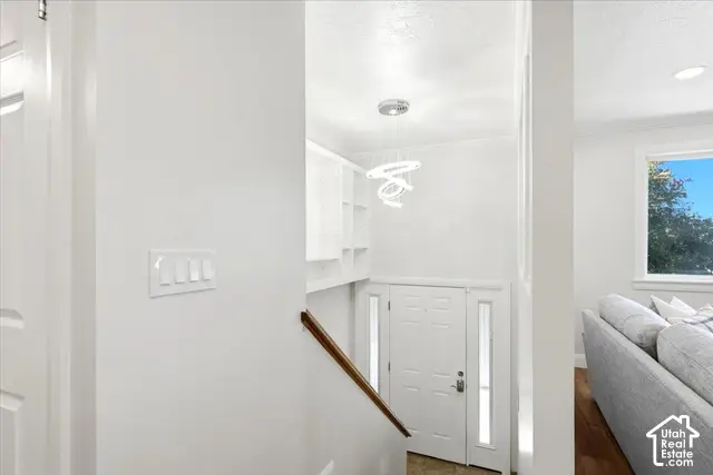 353 S 1000 E, Kaysville, UT 84037 - #3