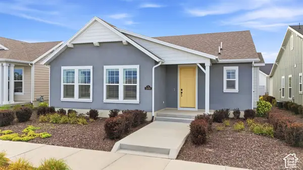11498 S Kitty Hawk Rd W, South Jordan, UT 84009