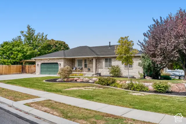 1486 W Bristol Ridge Rd, West Jordan, UT 84088 - #2