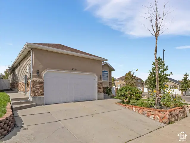 8354 S Oak Gate Dr W, West Jordan, UT 84081 - #3