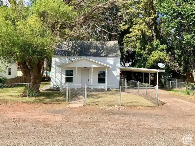 75 E 400 S, Richfield, UT 84701 - #2