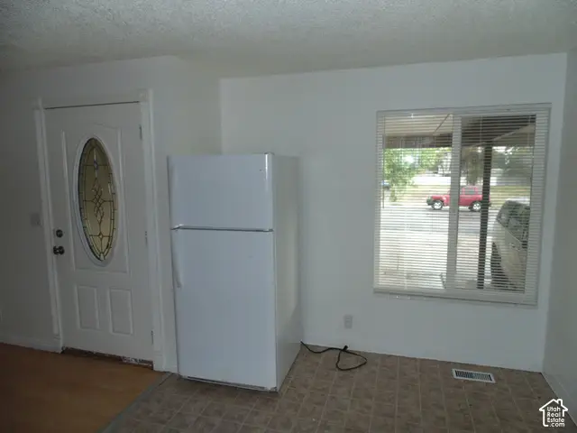 3077 W Lehman Ave, West Valley City, UT 84119 - #3