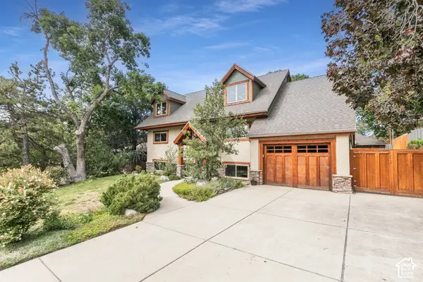 2931 E La Joya Dr, Holladay, UT 84124