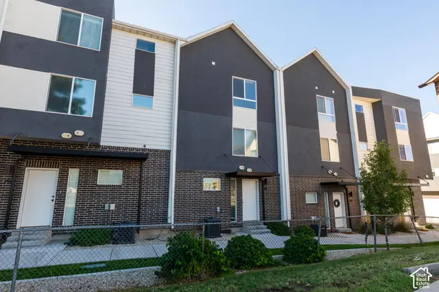 72 E Hamblin Ln, Clearfield, UT 84015 - #2