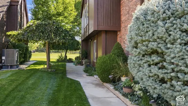 59 White Barn Dr, Pleasant View, UT 84414 - #3