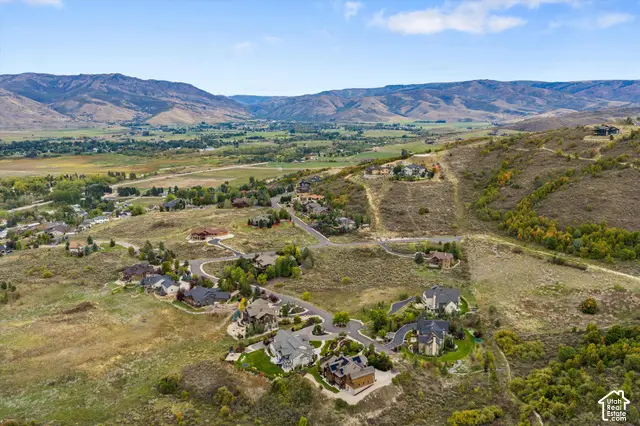 6481 Summit Cv #37, Huntsville, UT 84317 - #2