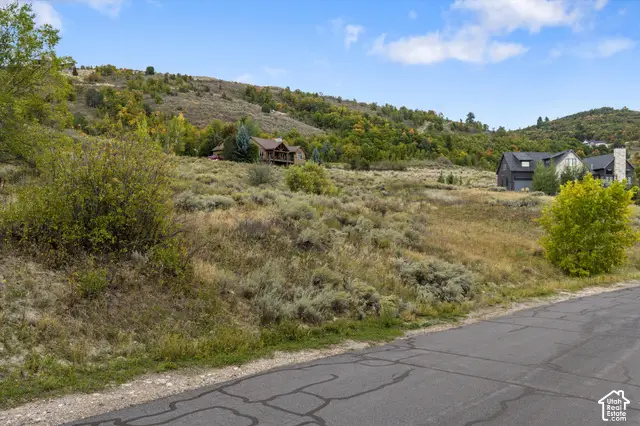 6481 Summit Cv #37, Huntsville, UT 84317 - #3