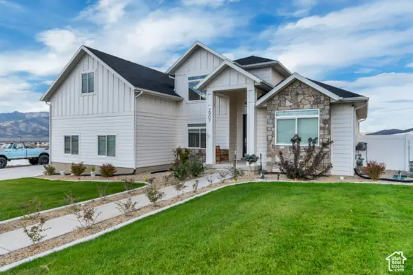 2907 E Dreyden Ln, Eagle Mountain, UT 84005