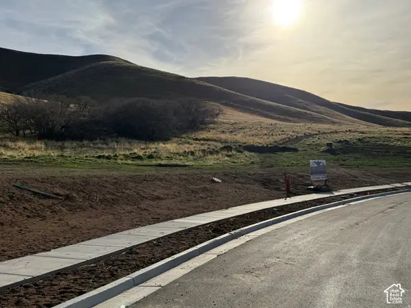578 E Yorkshire Dr, Tooele, UT 84074