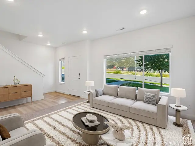 3108 N Bend Ln, Layton, UT 84040 - #3