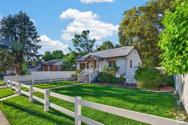 147 Center St, Clearfield, UT 84015 - #3