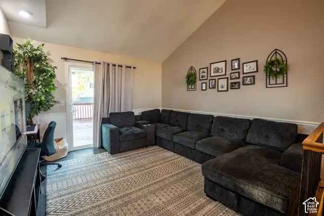 9170 S River Ridge Dr, West Jordan, UT 84088 - #2