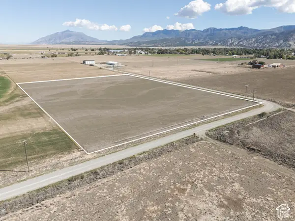 715 W Crooked Ln, Levan, UT 84639