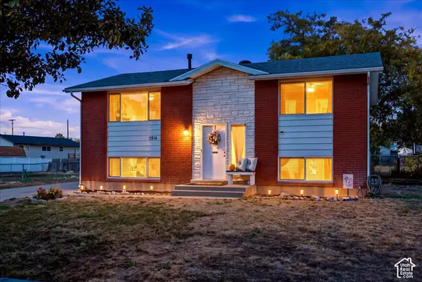2816 W 1750 N, Clinton, UT 84015