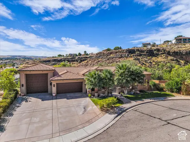 86 E Kolob Cir, Toquerville, UT 84774 - #2