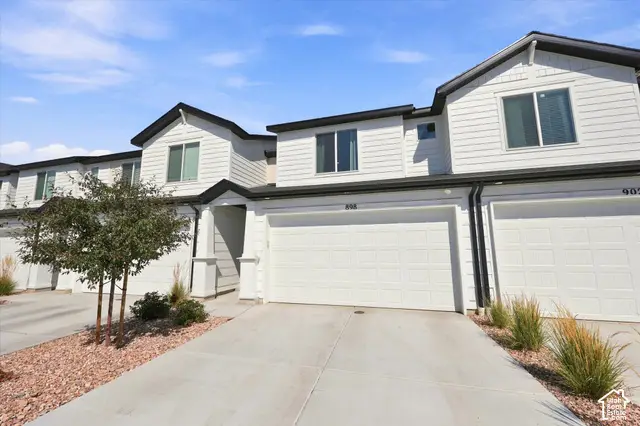898 E Lubber Ln, Saratoga Springs, UT 84045 - #1
