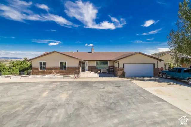 1618 N Hilltop Dr, Vernal, UT 84078 - #1