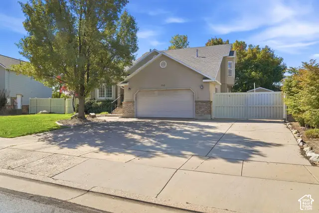 943 Meadowlark Ln, West Bountiful, UT 84087 - #3