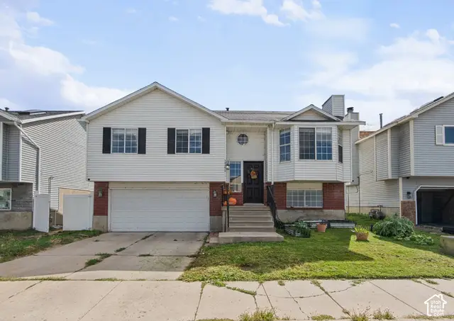 1165 W Brandonwood Dr, Murray, UT 84123 - #2