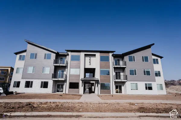 351 E Volunteer Dr #11-203, Spanish Fork, UT 84660