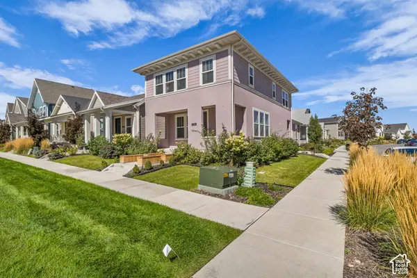 11536 S Pebble Pond Rd, South Jordan, UT 84009