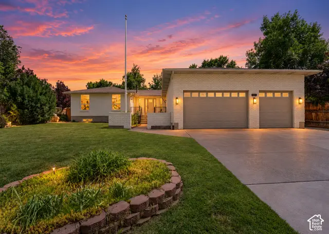 2096 E Linden Cir S, Holladay, UT 84121 - #1