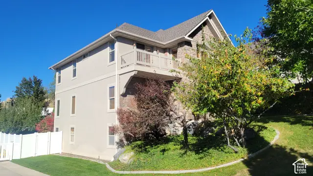 1553 Oakview Dr, Logan, UT 84321 - #2