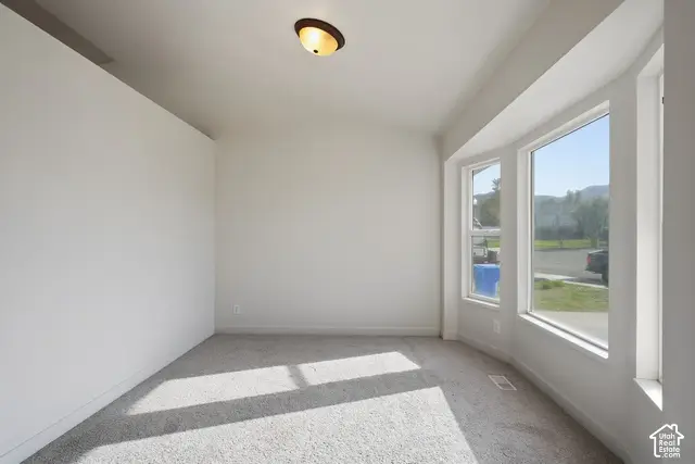 14077 S Grand View Peak Cir, Riverton, UT 84096 - #3