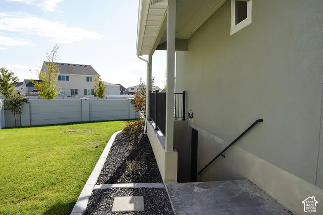 1686 E Meadowlark Dr, Eagle Mountain, UT 84005 - #3