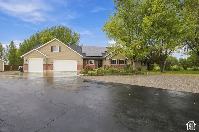 525 E Oneida St, Preston, ID 83263 - #1