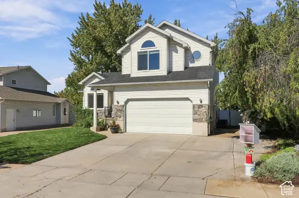 149 E Shadowbrook Ln, Kaysville, UT 84037
