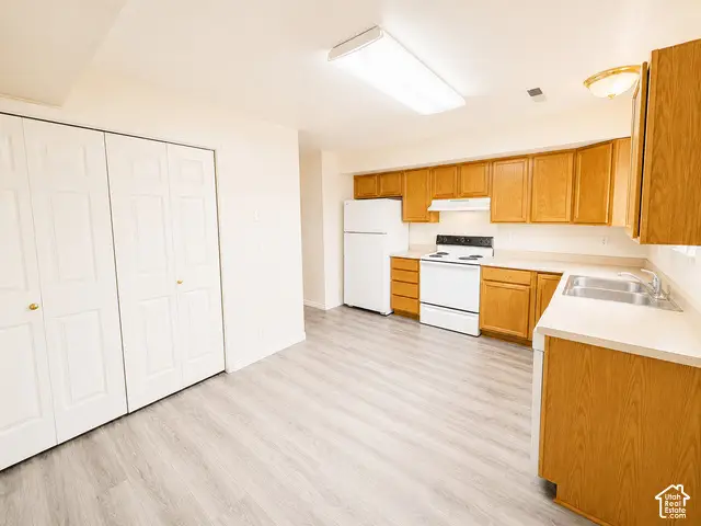 1100 E 1525 S #104, Clearfield, UT 84015 - #3