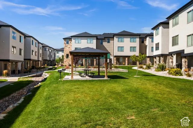 142 W Harvest Ln, Saratoga Springs, UT 84045 - #3