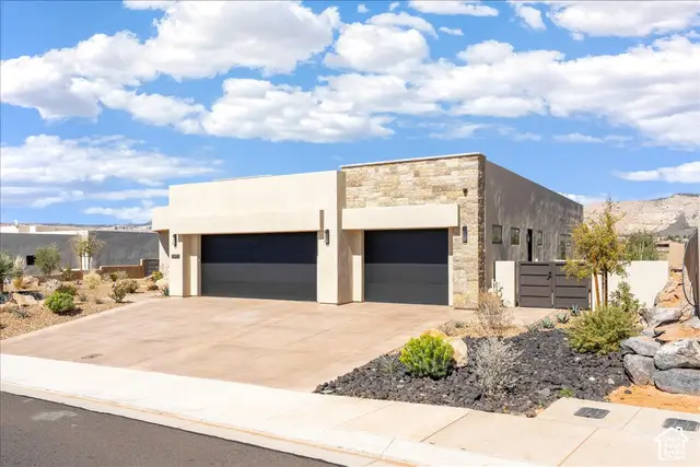 1392 W Canyon Tree Dr, Saint George, UT 84770 - #3