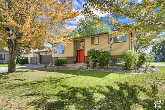 6225 S Lorreen Dr, Murray, UT 84121 - #1