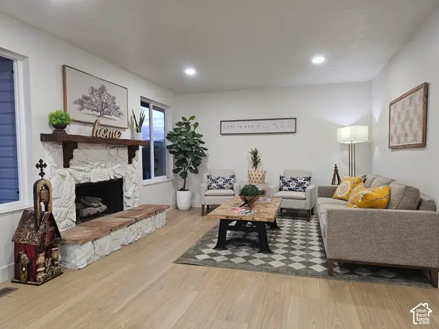 995 W River Point Cir, Murray, UT 84123 - #3