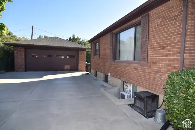 516 E 3050 N, Provo, UT 84604 - #2