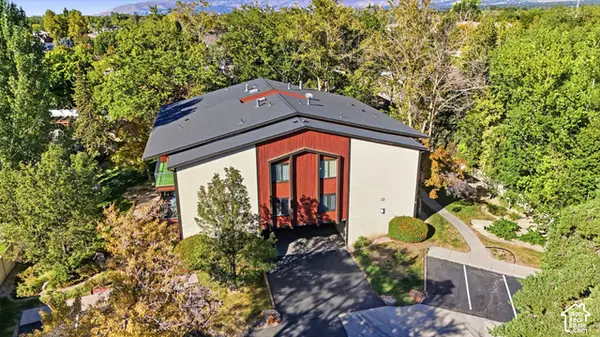 627 E Springtree Ln #13G, Murray, UT 84107
